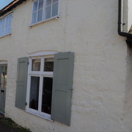 Bell Cottage Mildenhall Extérieur photo