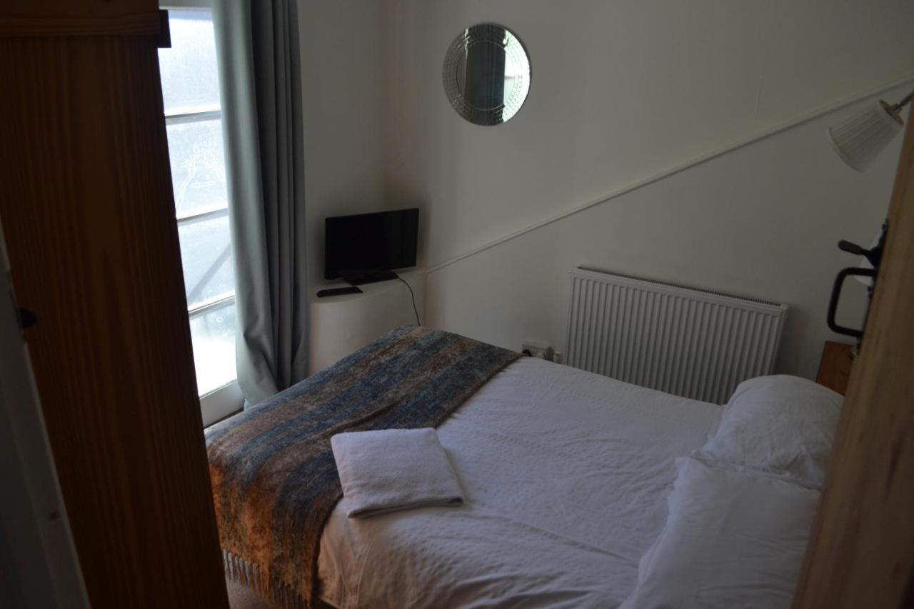 Bell Cottage Mildenhall Extérieur photo
